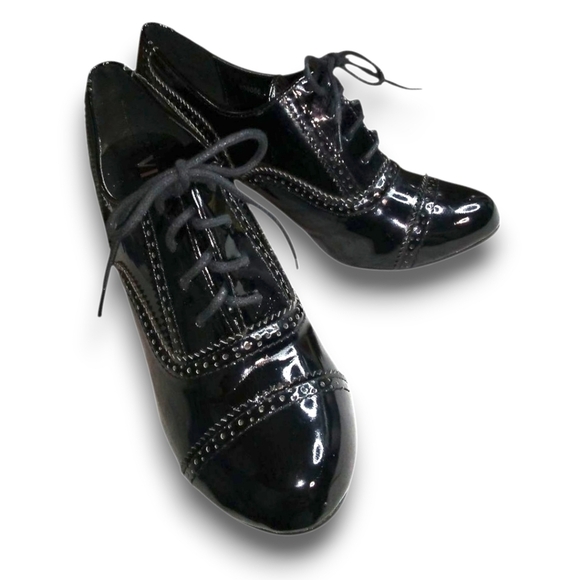 Vivacouture Shoes - Vivacouture Black Patent Leather Heels
